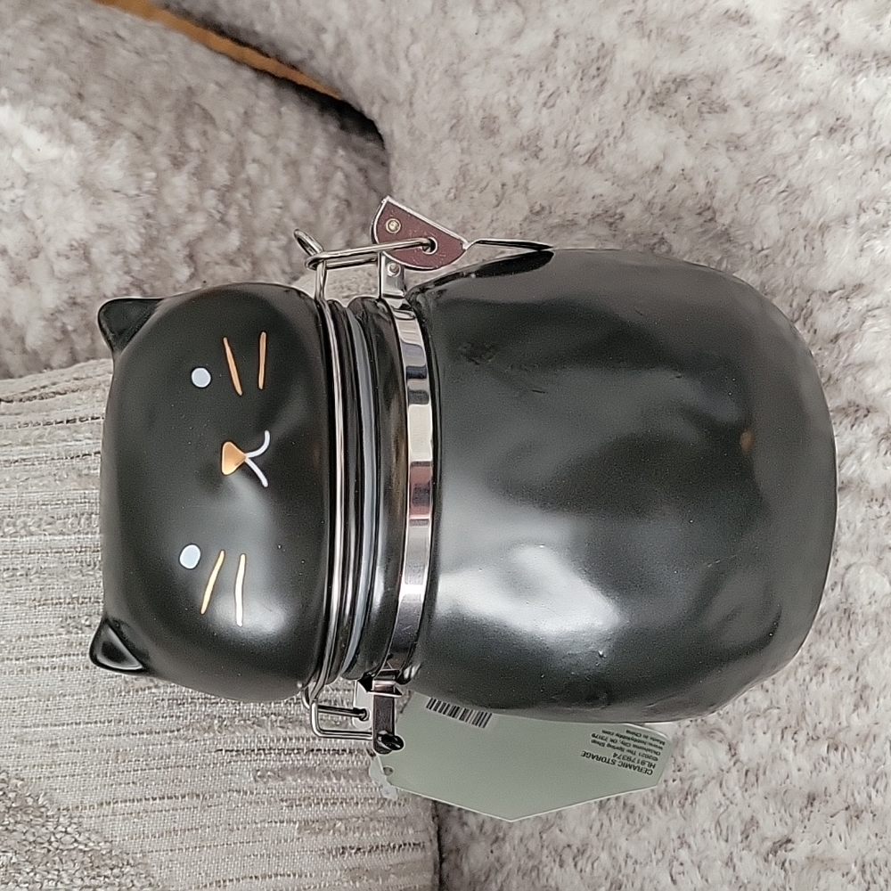 Ceramic Black Cat Storage Container